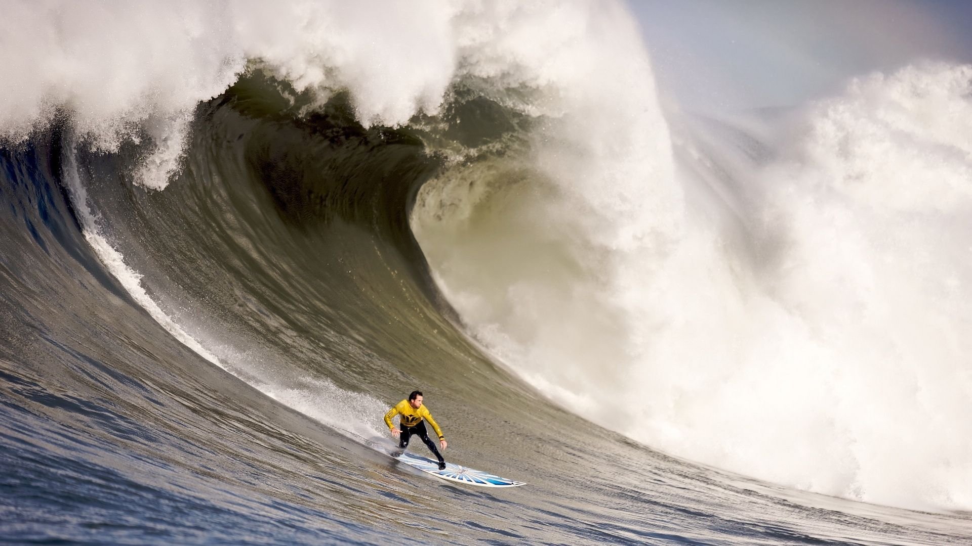国际帆板夜赛场館照明标准：兼顾安全与节能的设计规范
